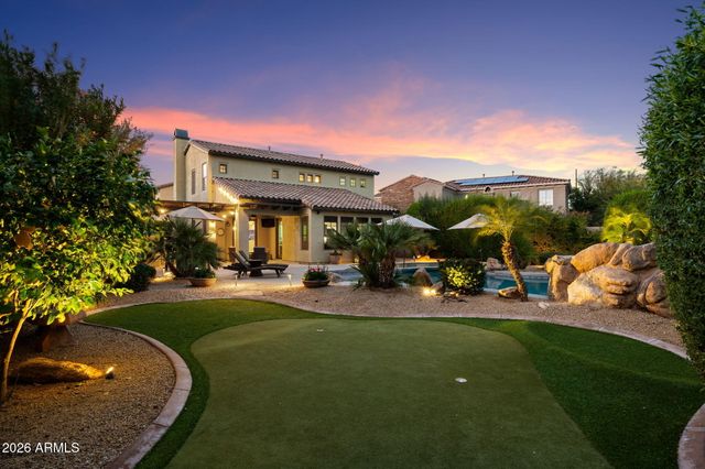 3729 E Robin Lane, Phoenix, AZ 85050