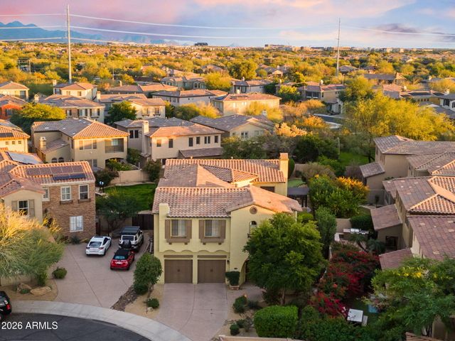 3729 E Robin Lane, Phoenix, AZ 85050