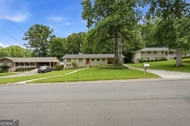 252 Angla Drive SE, Smyrna, GA 30082