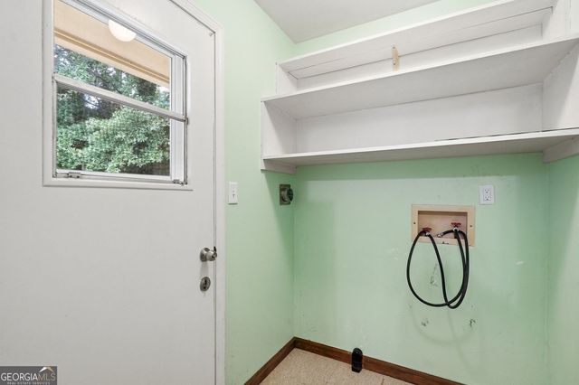 252 Angla Drive SE, Smyrna, GA 30082