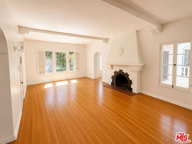 1232 Smithwood Drive, Los Angeles, CA 90035