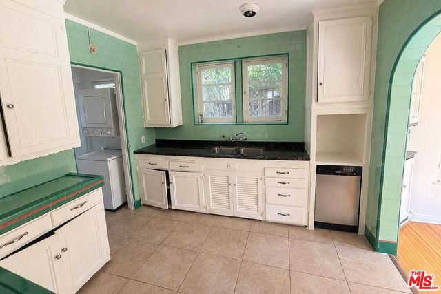 1232 Smithwood Drive, Los Angeles, CA 90035