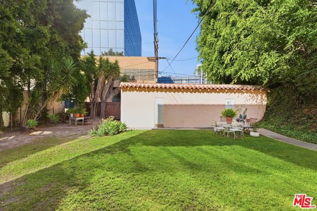 1232 Smithwood Drive, Los Angeles, CA 90035