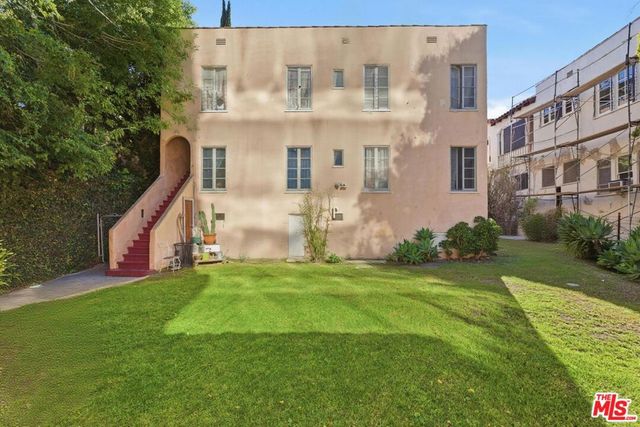1232 Smithwood Drive, Los Angeles, CA 90035