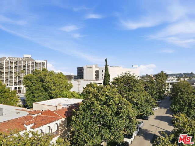 1232 Smithwood Drive, Los Angeles, CA 90035