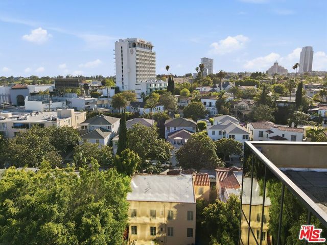 1232 Smithwood Drive, Los Angeles, CA 90035