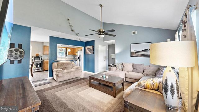 211 TAMMIE DR, Dover, DE 19904