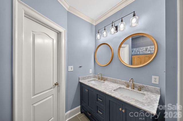 7550 Stonecroft Park Drive, Charlotte, NC 28226