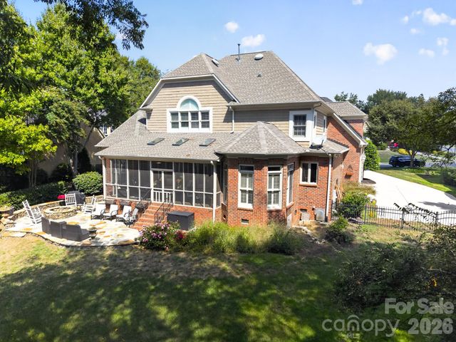 7550 Stonecroft Park Drive, Charlotte, NC 28226