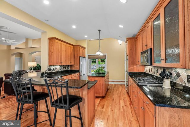 11275 RUM SPRINGS RD, Myersville, MD 21773