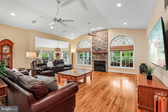 11275 RUM SPRINGS RD, Myersville, MD 21773