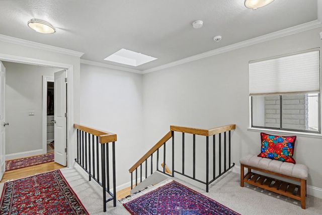 2002 University Park Dr, Sacramento, CA 95825