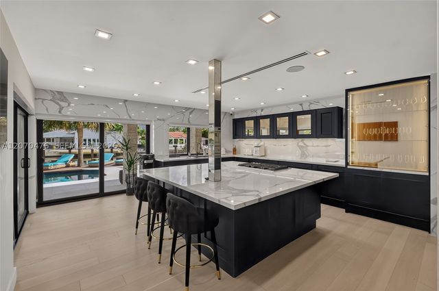 3343 NE 166th St, North Miami Beach, FL 33160