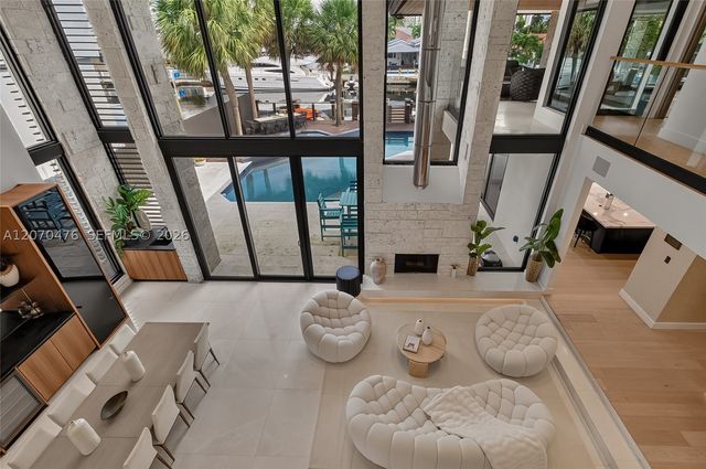 3343 NE 166th St, North Miami Beach, FL 33160