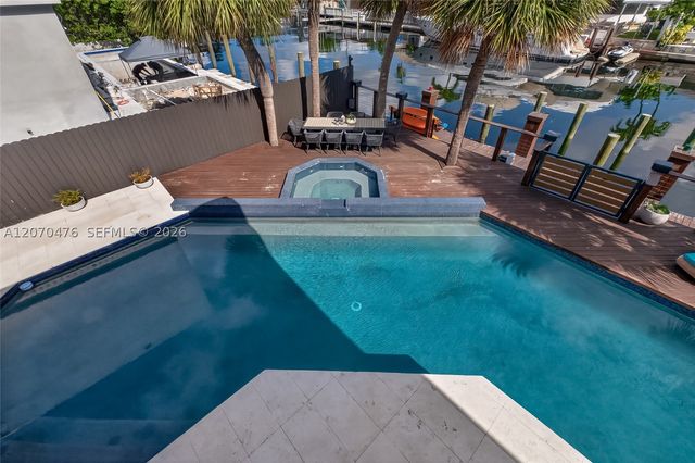 3343 NE 166th St, North Miami Beach, FL 33160