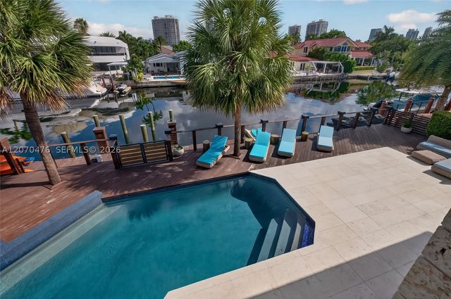 3343 NE 166th St, North Miami Beach, FL 33160