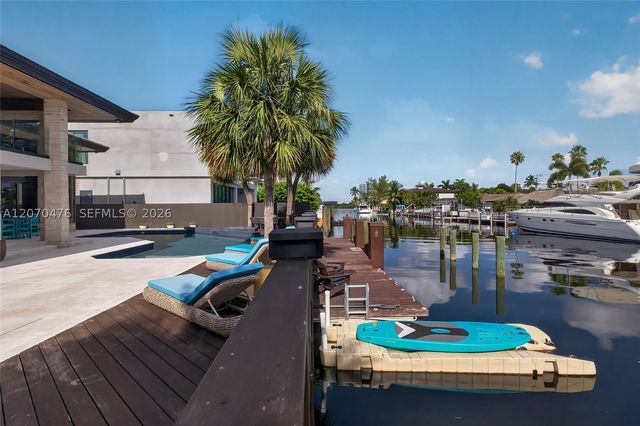 3343 NE 166th St, North Miami Beach, FL 33160