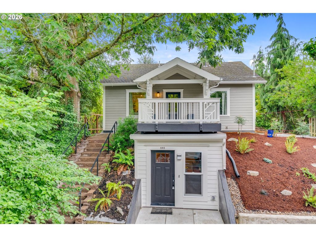 446 Ne COOK St, Portland, OR 97212