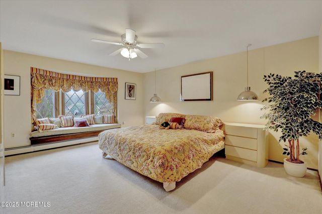 17 Emerald Drive, Morganville, NJ 07751