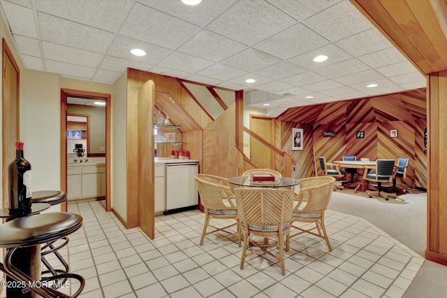 17 Emerald Drive, Morganville, NJ 07751
