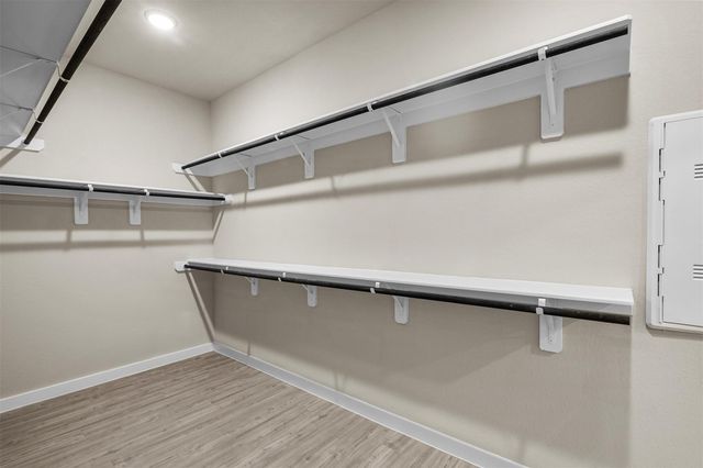 8531 Oceanmist Cove Drive, Cypress, TX 77433