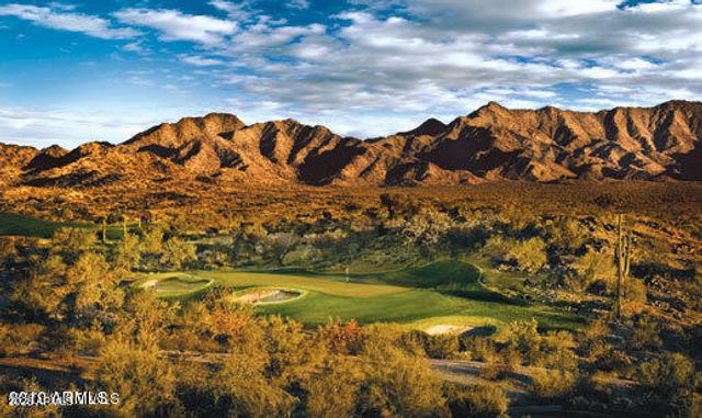 17528 W POLARIS Drive, Goodyear, AZ 85338