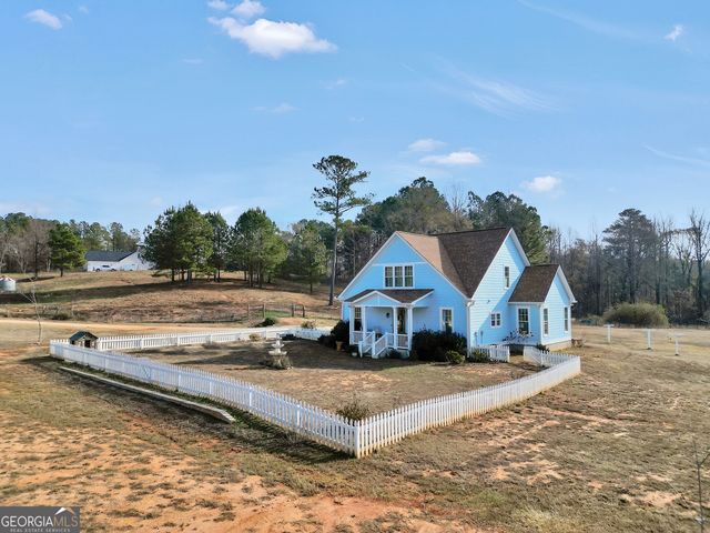 200 Douglas Creek Road, Flovilla, GA 30216