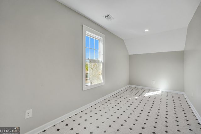 200 Douglas Creek Road, Flovilla, GA 30216