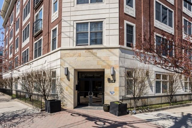 82 Clinton St 6F, Hoboken City, NJ 07030