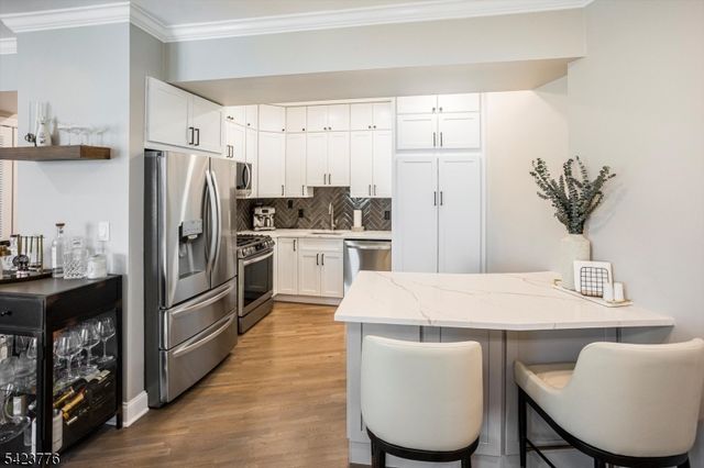 82 Clinton St 6F, Hoboken City, NJ 07030