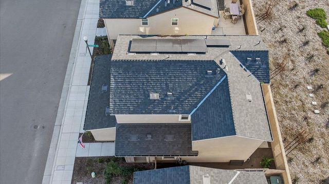 2327 N Hartford Drive, Fresno, CA 93727