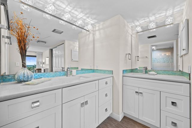 1045 Ocean Drive 503, Juno Beach, FL 33408