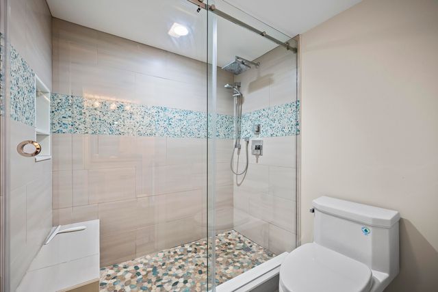 1045 Ocean Drive 503, Juno Beach, FL 33408