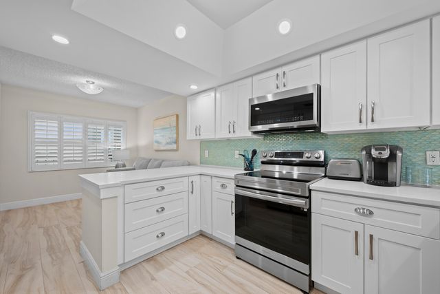 1045 Ocean Drive 503, Juno Beach, FL 33408