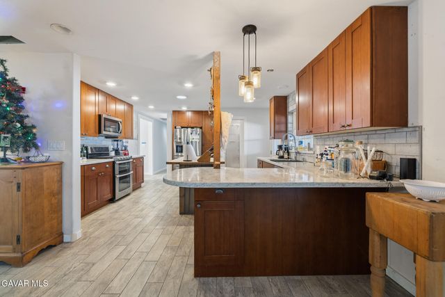 10817 E Avenue R-12, Littlerock, CA 93543