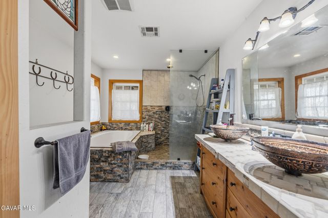 10817 E Avenue R-12, Littlerock, CA 93543