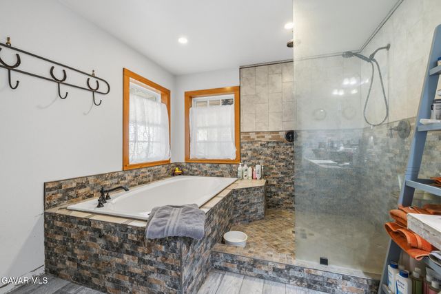 10817 E Avenue R-12, Littlerock, CA 93543