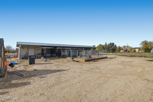 10817 E Avenue R-12, Littlerock, CA 93543