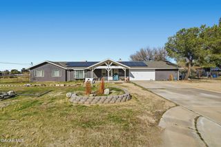 10817 E Avenue R-12, Littlerock, CA 93543