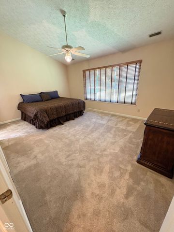 5728 Cross Bridge Court, Plainfield, IN 46168