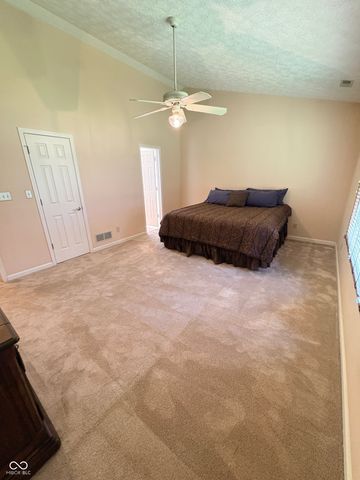 5728 Cross Bridge Court, Plainfield, IN 46168