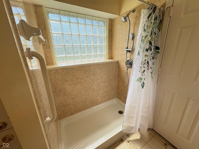 5728 Cross Bridge Court, Plainfield, IN 46168