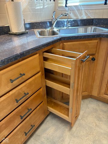 5728 Cross Bridge Court, Plainfield, IN 46168