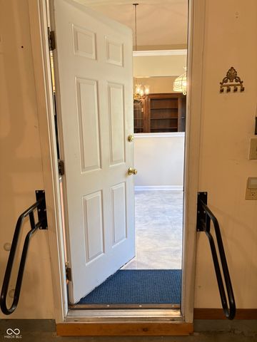 5728 Cross Bridge Court, Plainfield, IN 46168