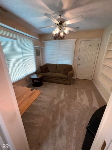 5728 Cross Bridge Court, Plainfield, IN 46168