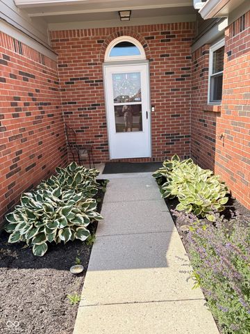 5728 Cross Bridge Court, Plainfield, IN 46168