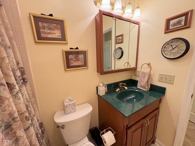 5728 Cross Bridge Court, Plainfield, IN 46168
