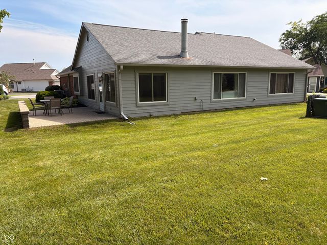 5728 Cross Bridge Court, Plainfield, IN 46168