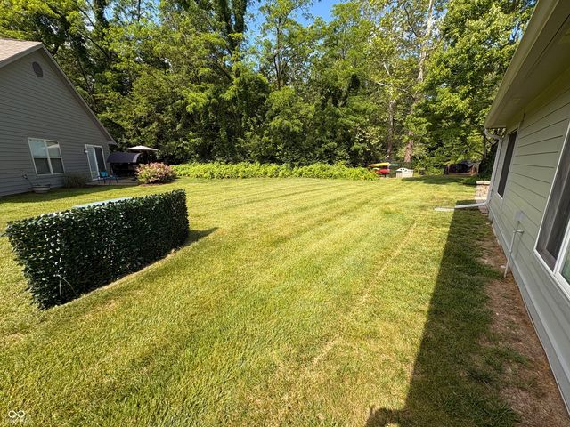 5728 Cross Bridge Court, Plainfield, IN 46168
