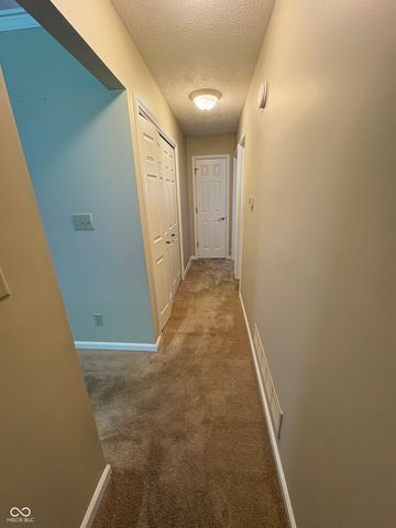 5728 Cross Bridge Court, Plainfield, IN 46168